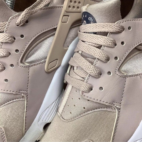 Nike Air Huarache Run Particle Rose (GS) Sneakers Women’s Size 5 - Picture 12 of 16